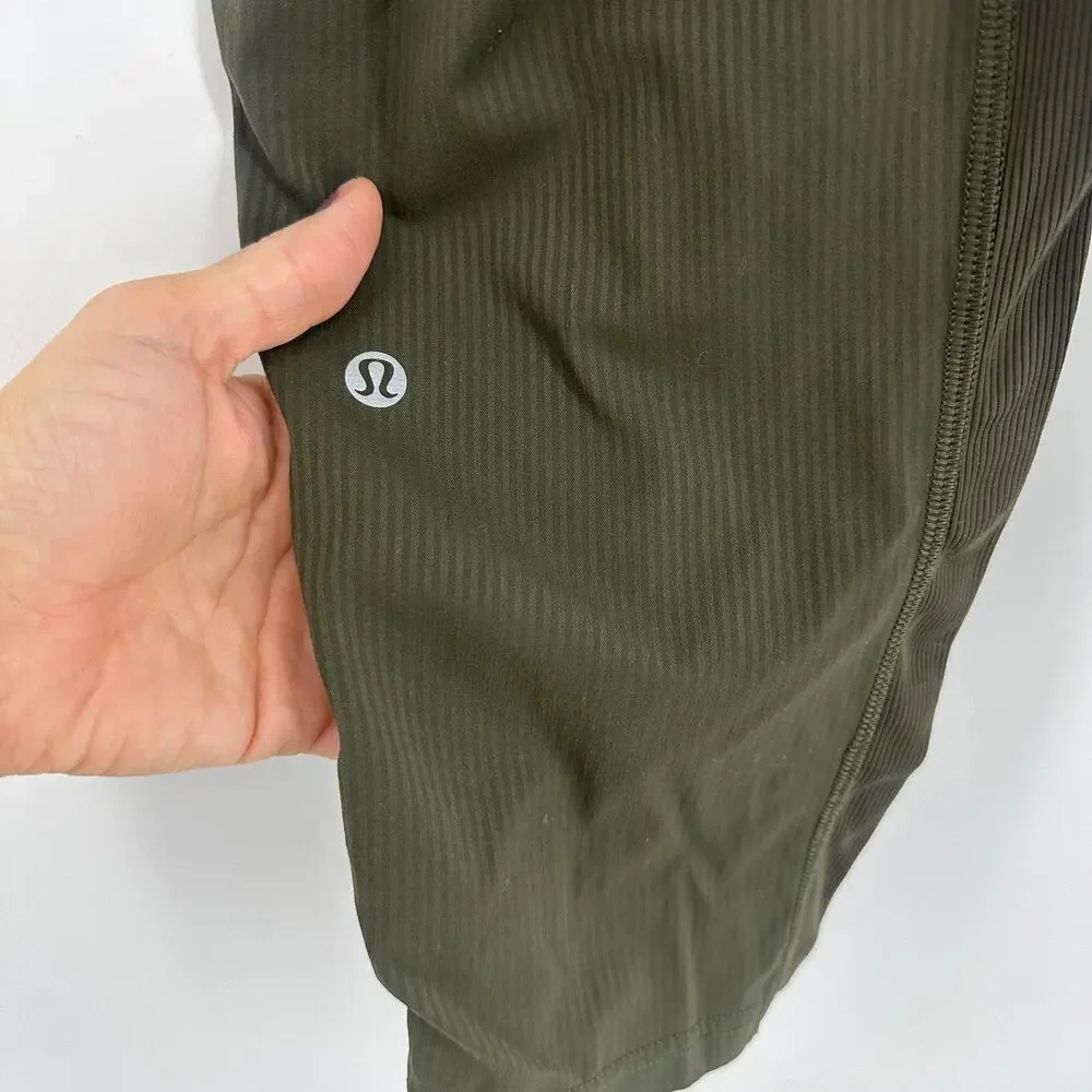 Lululemon Dance Studio Mid-Rise Cropped Pant size 4 green casual lightweight - Picture 4 of 10